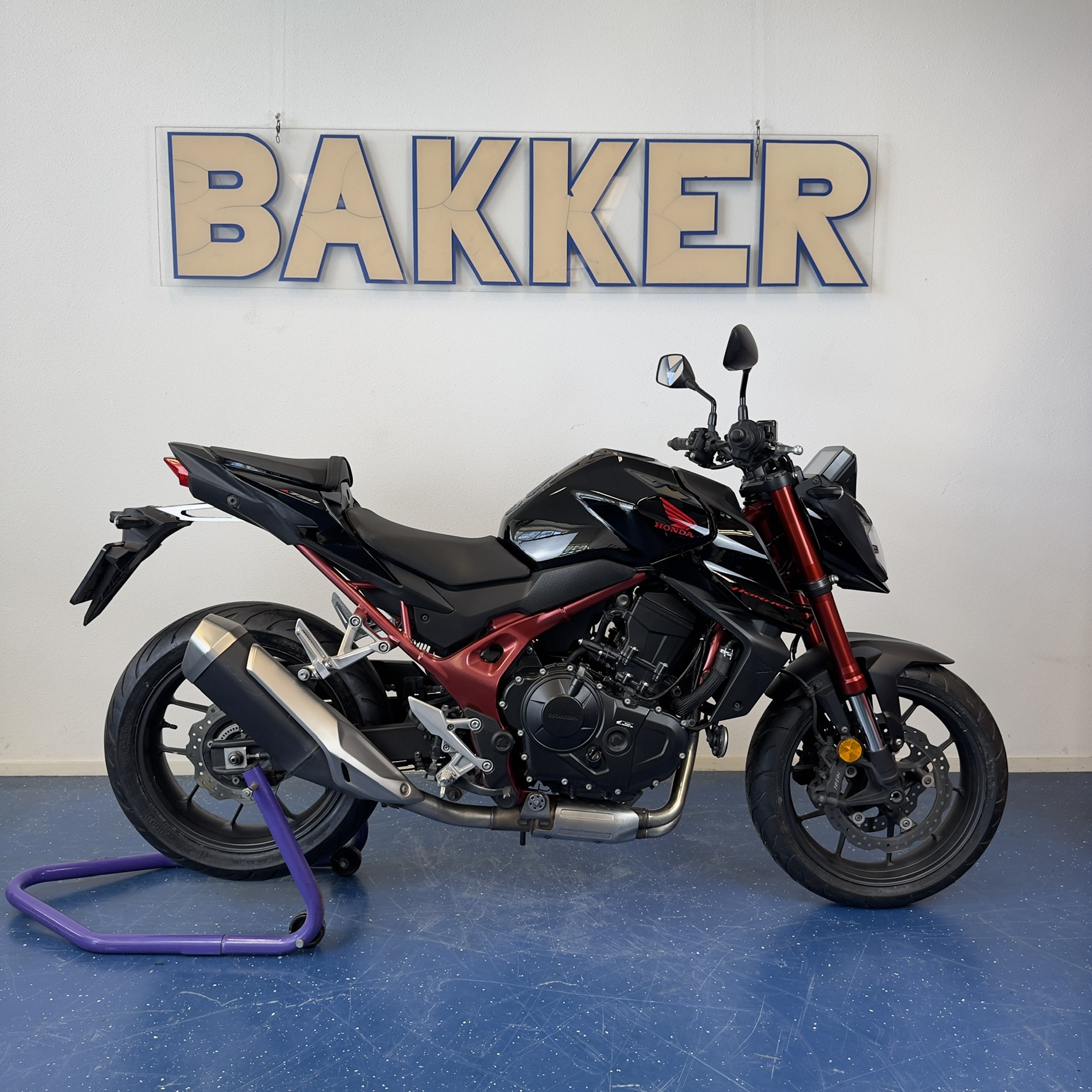 Honda CB750 Hornet 2023